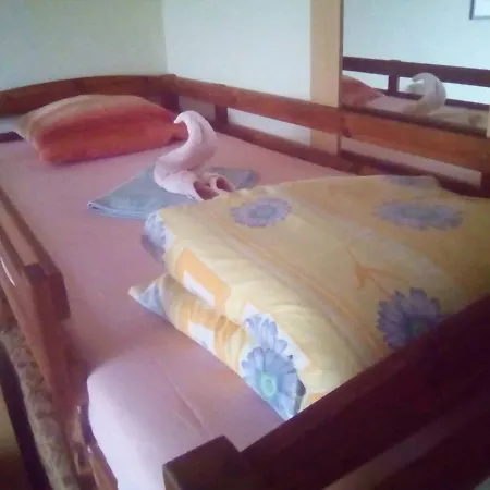 Tanagra Hotel VNO