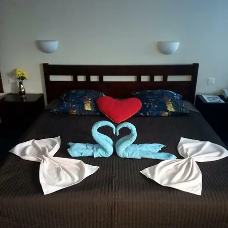 Hotel Tanagra 2*