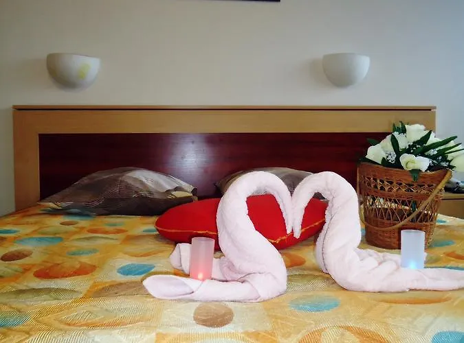 Tanagra 2* וילנה